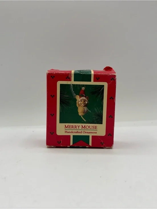 Hallmark Keepsake 1985 Vintage Merry Mouse Handcrafted Ornament - Picture 9 of 12